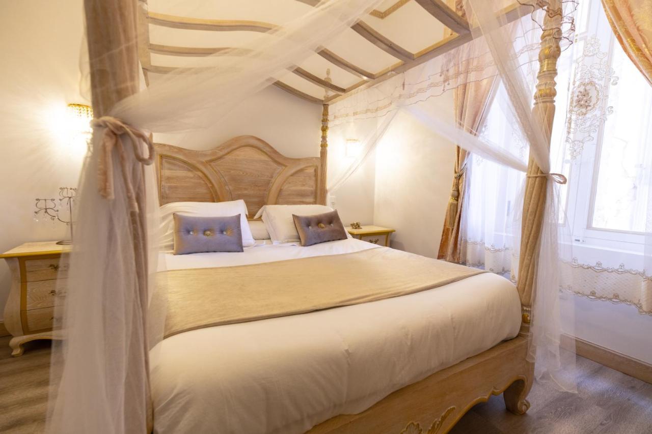 Chambre A Baldaquin Maison De L'Eglise Du Couvent Narbonne Ngoại thất bức ảnh