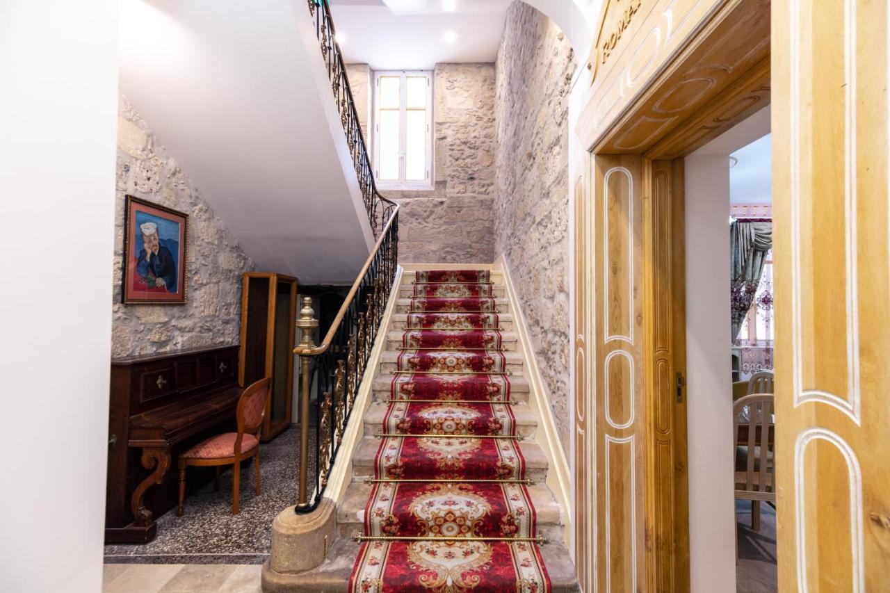 Chambre A Baldaquin Maison De L'Eglise Du Couvent Narbonne Ngoại thất bức ảnh
